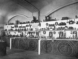 Экспозиция Выставки кустарных изделий. 1922 г.